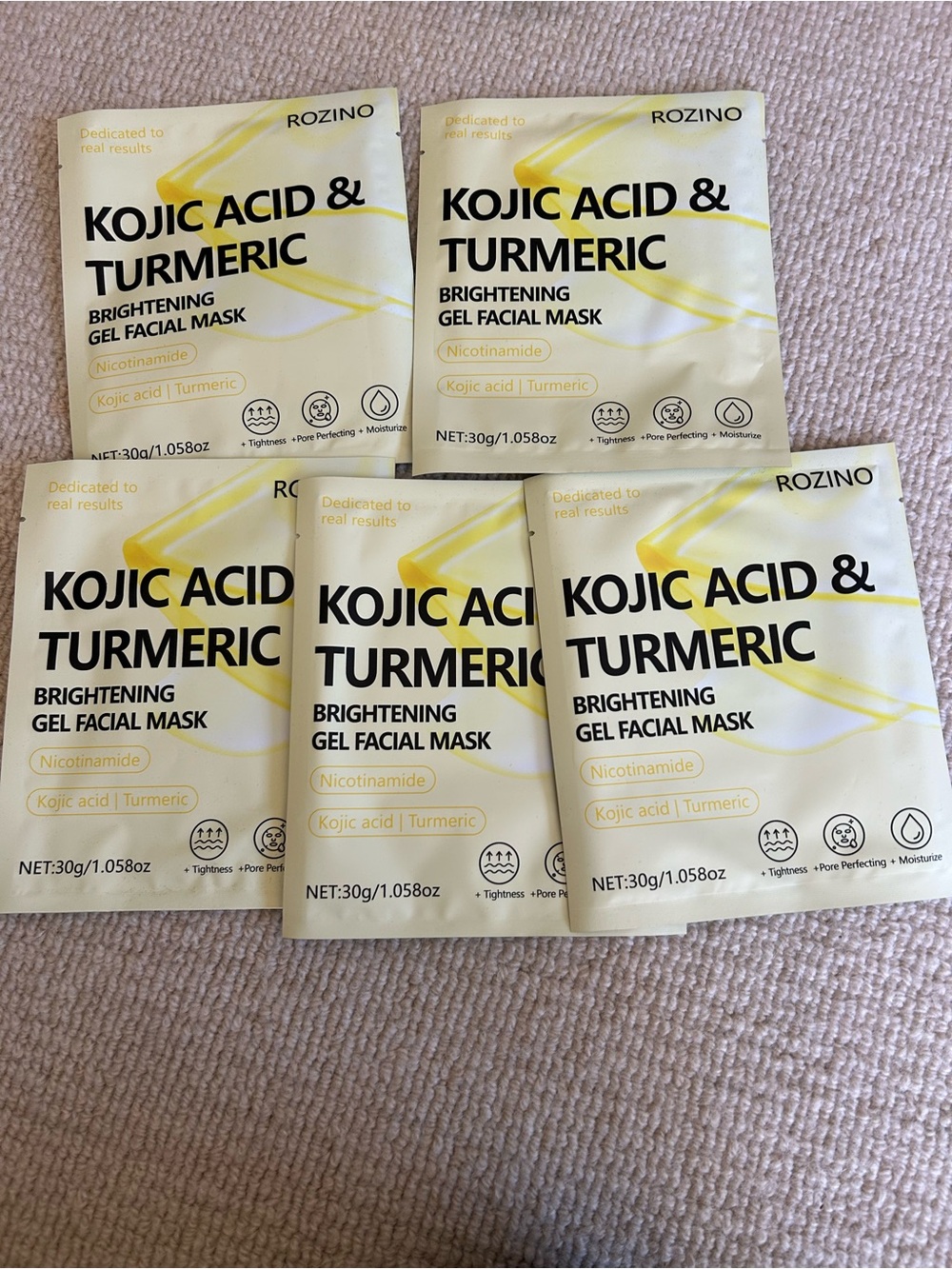 Kojic Acid & Turmeric Brightening Gel Facial Mask - Yellow